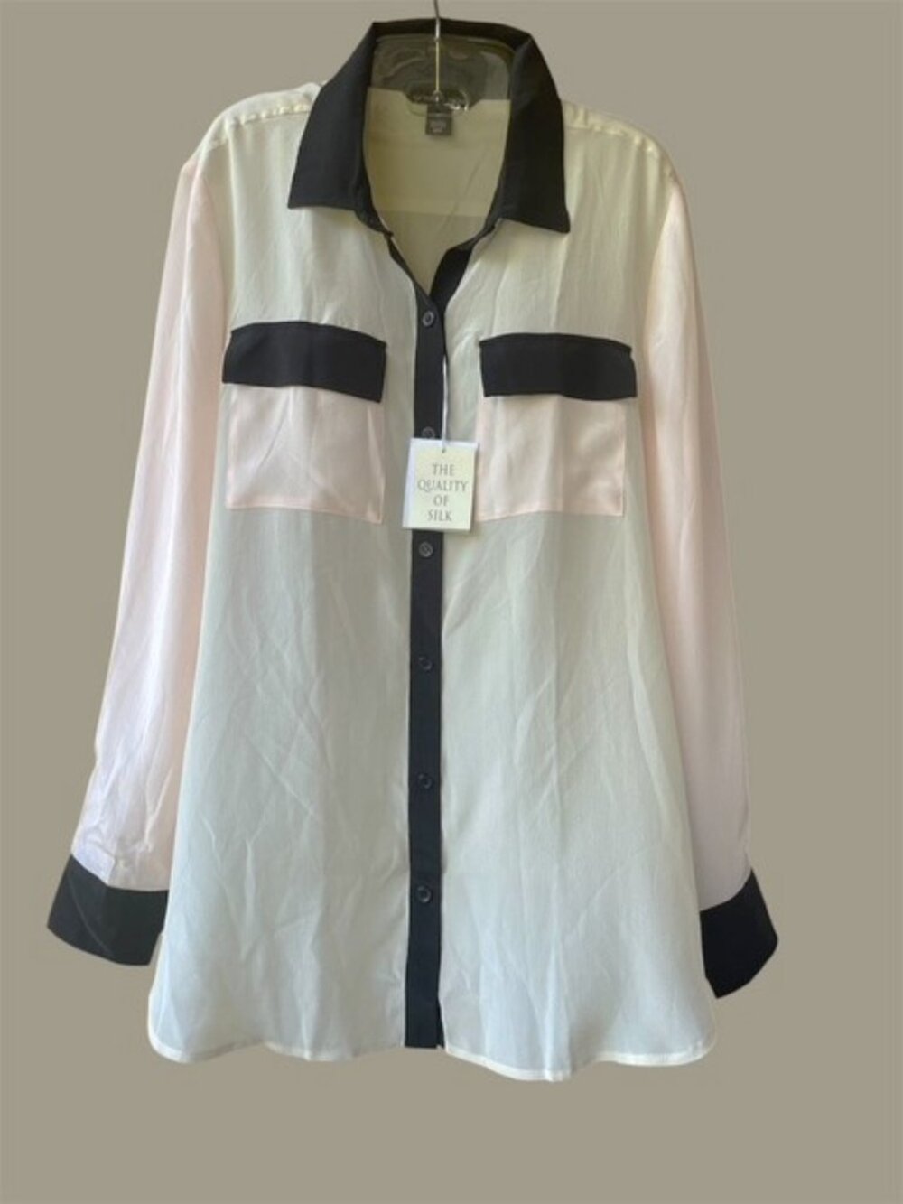 Victoria’s Secret 100% Silk Blouse Color Block NWT Medium size
